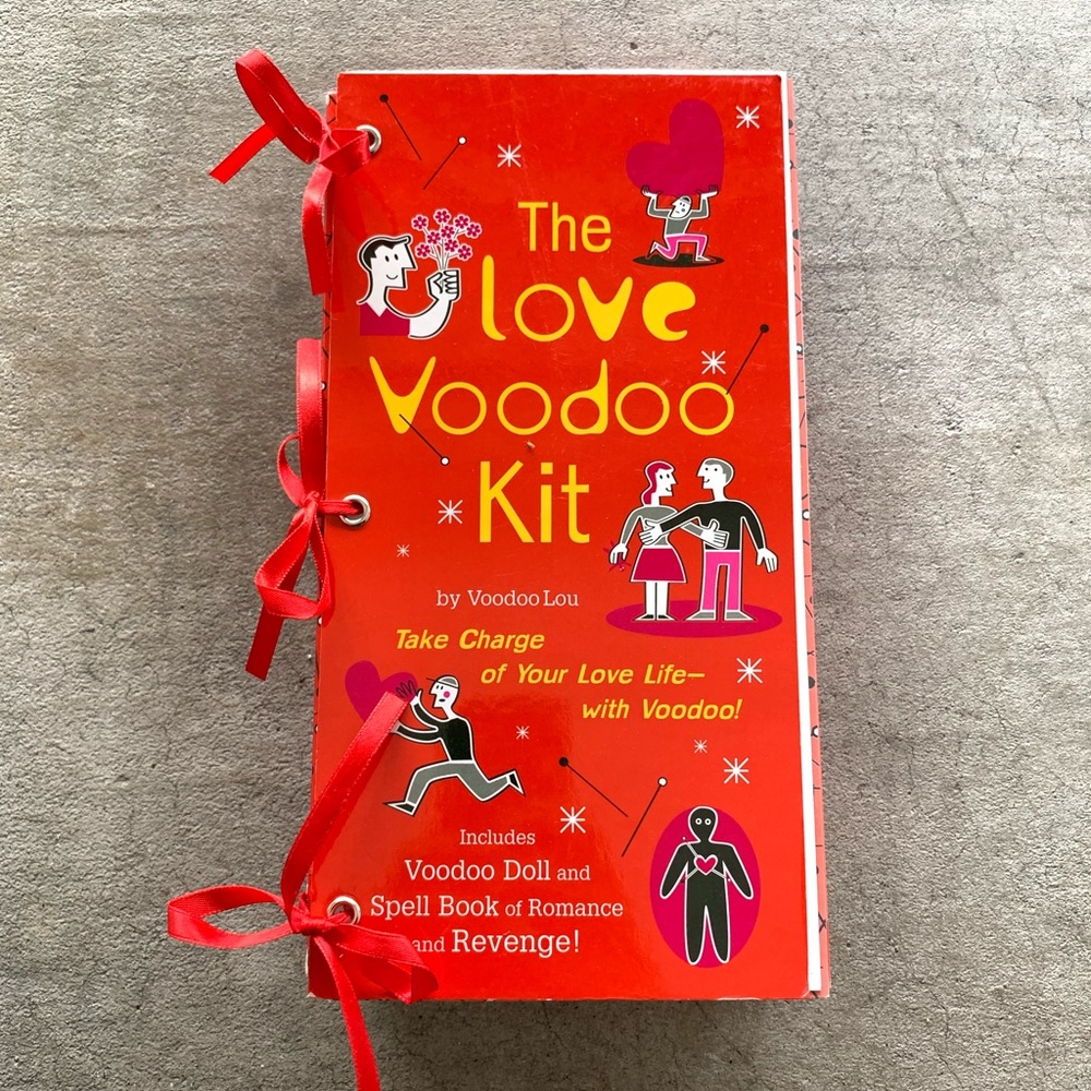 VTG NEW LOVE VOODOO BOOK GAME HOME DECOR marriage